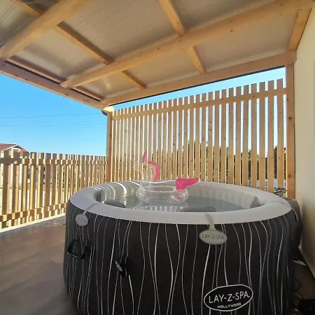 Tiny House Lily With Jacuzzi Apartment Sveti Filip i Jakov Exterior photo