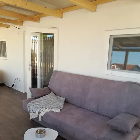 Tiny House Lily With Jacuzzi Apartment Sveti Filip i Jakov Exterior photo